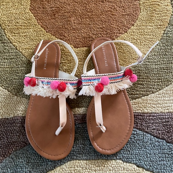 Aeropostale Fringe Pom Pom Colorful Embroidery Bohemian Sandals Shoes Size 8 - Picture 1 of 9